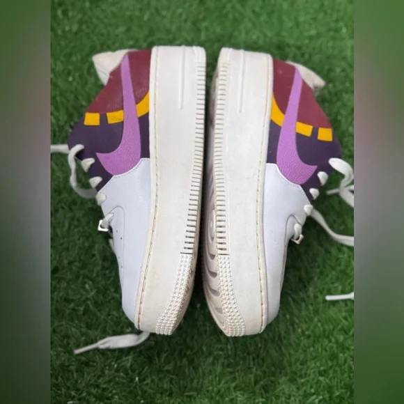 Nike Air Force 1 Sage Low LX
Grey Dark Orchid (Women's) Size 6.5 - Picture 6 of 7
